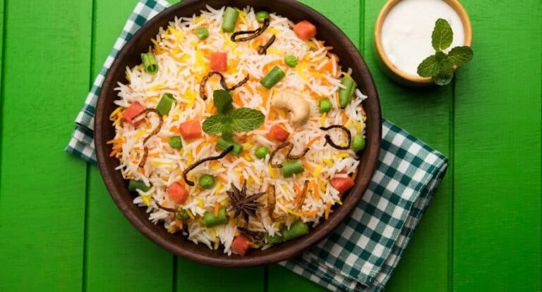 Indian Restaurant style Vegetable Biryani